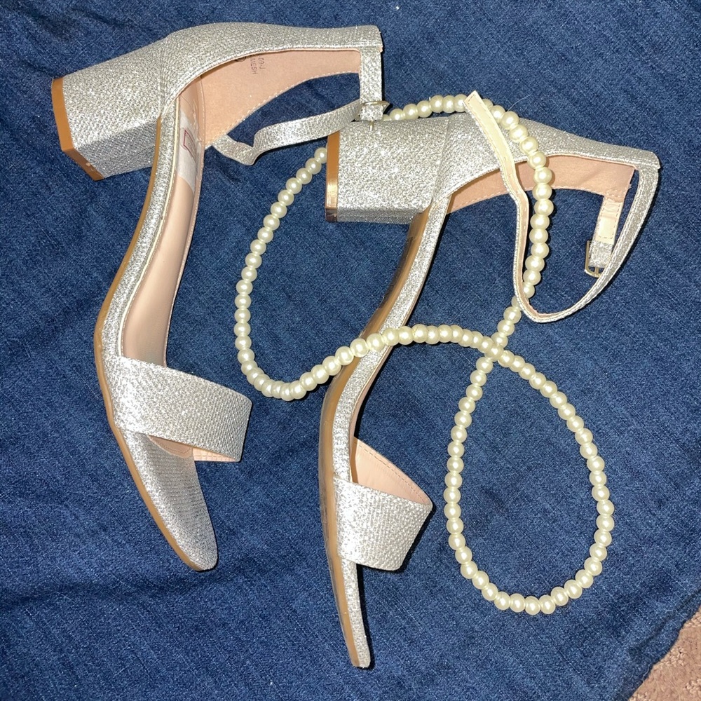 Lovmark heels